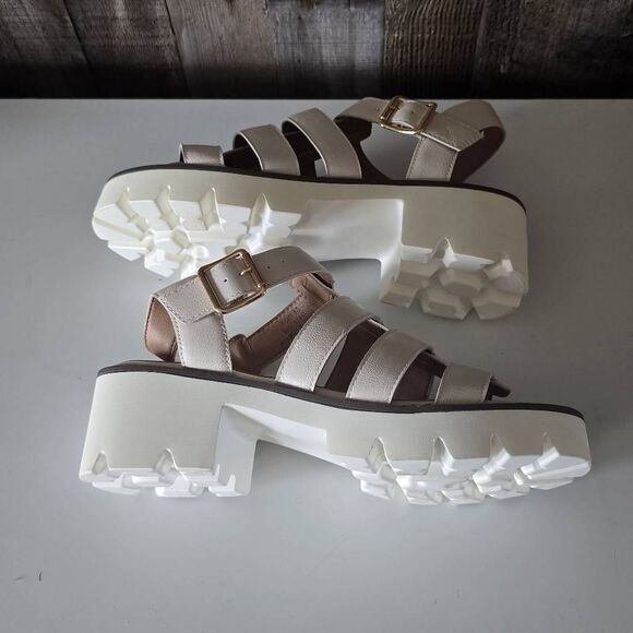 Hey Girl Corkys Fisher Ivory Gladiator Platform Sandals 10 - Picture 4 of 6